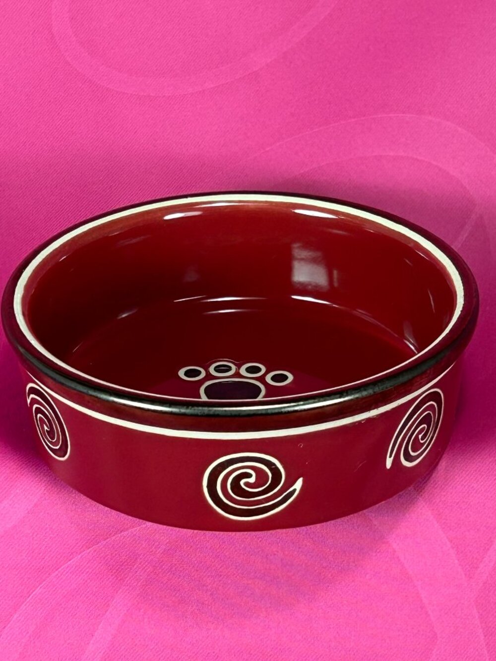 Petrageous Design fine porcelain pet bowl